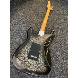 Fender Stratocaster Black Paisley MADE IN JAPAN. Limited Edition!