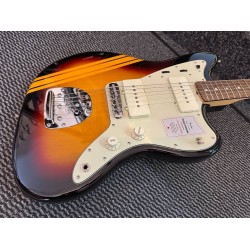 Fender Traditional 60s Jazzmaster 3-color sunburst 2025