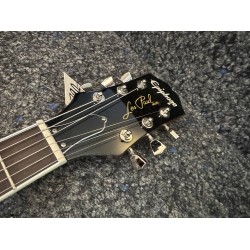 Acoustic & Electric Guitar Guitare Acoustique & Électrique Akustik- & E-Gitarre Fender Gibson Martin Taylor PRS Yamaha Gretsch I