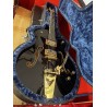 Acoustic & Electric Guitar Guitare Acoustique & Électrique Akustik- & E-Gitarre Fender Gibson Martin Taylor PRS Yamaha Gretsch I
