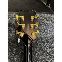 Acoustic & Electric Guitar Guitare Acoustique & Électrique Akustik- & E-Gitarre Fender Gibson Martin Taylor PRS Yamaha Gretsch I