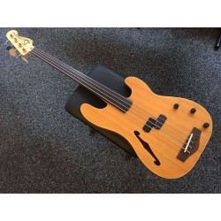 Fender bass precision fretless Thinline rare