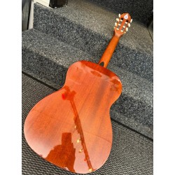 Spanish Classical Guitar Nylon Strings. Good for Beginners.