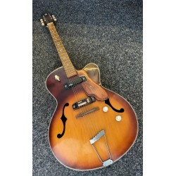 1960s Vintage Electric Guitar MADE IN JAPAN. Collector!