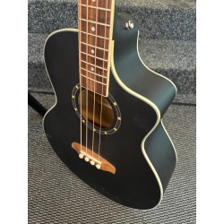 Ortega Electroacoustic Bass avec Cutaway Style et Profondeur